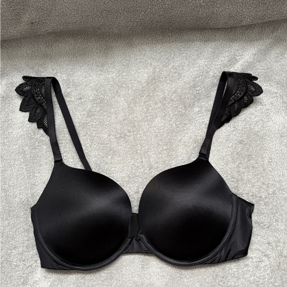 NWOT Dream Angels Black Bra w/ Lace Straps Very Sexy Strapless Victoria Secret